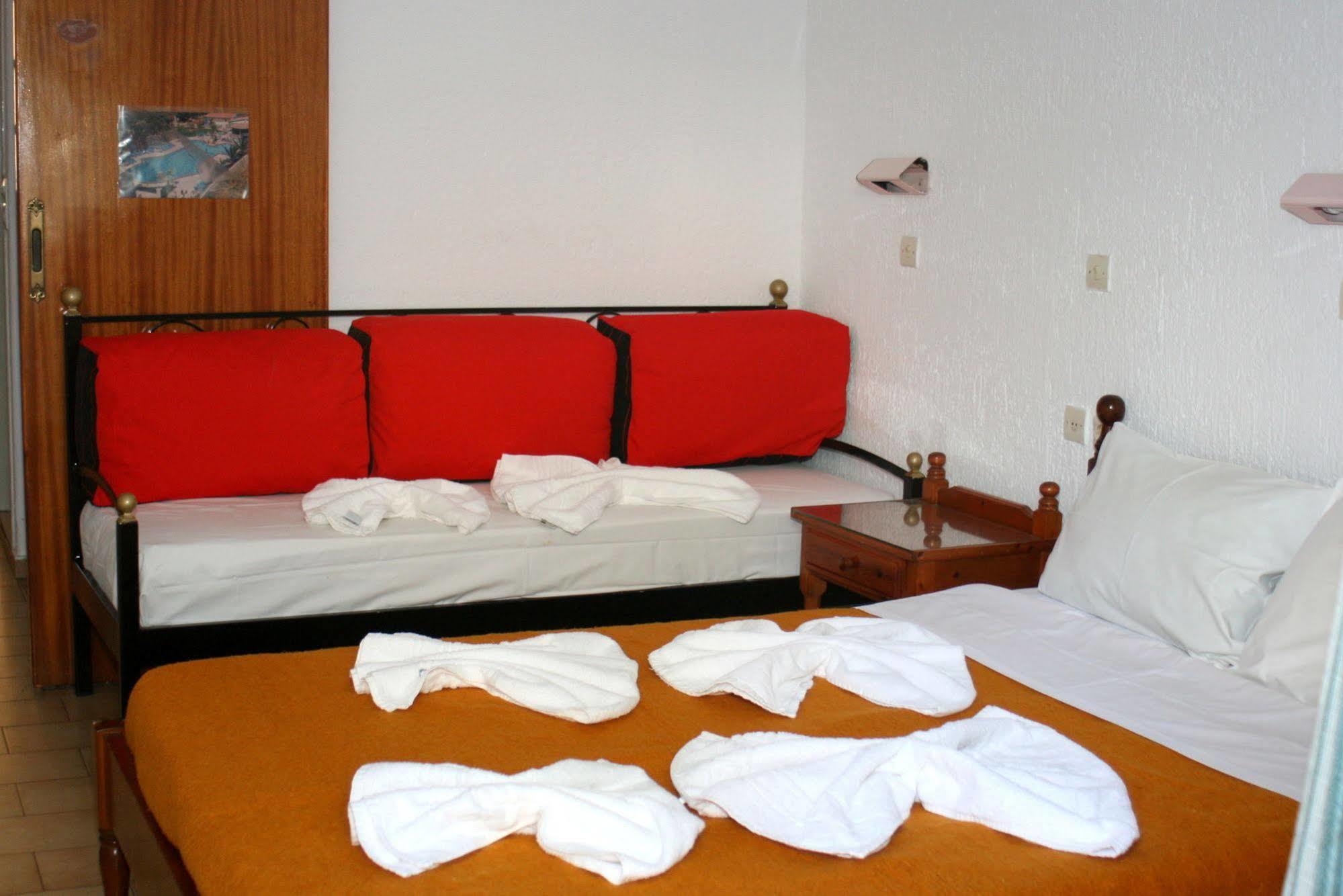 Orion Apartments マリア エクステリア 写真